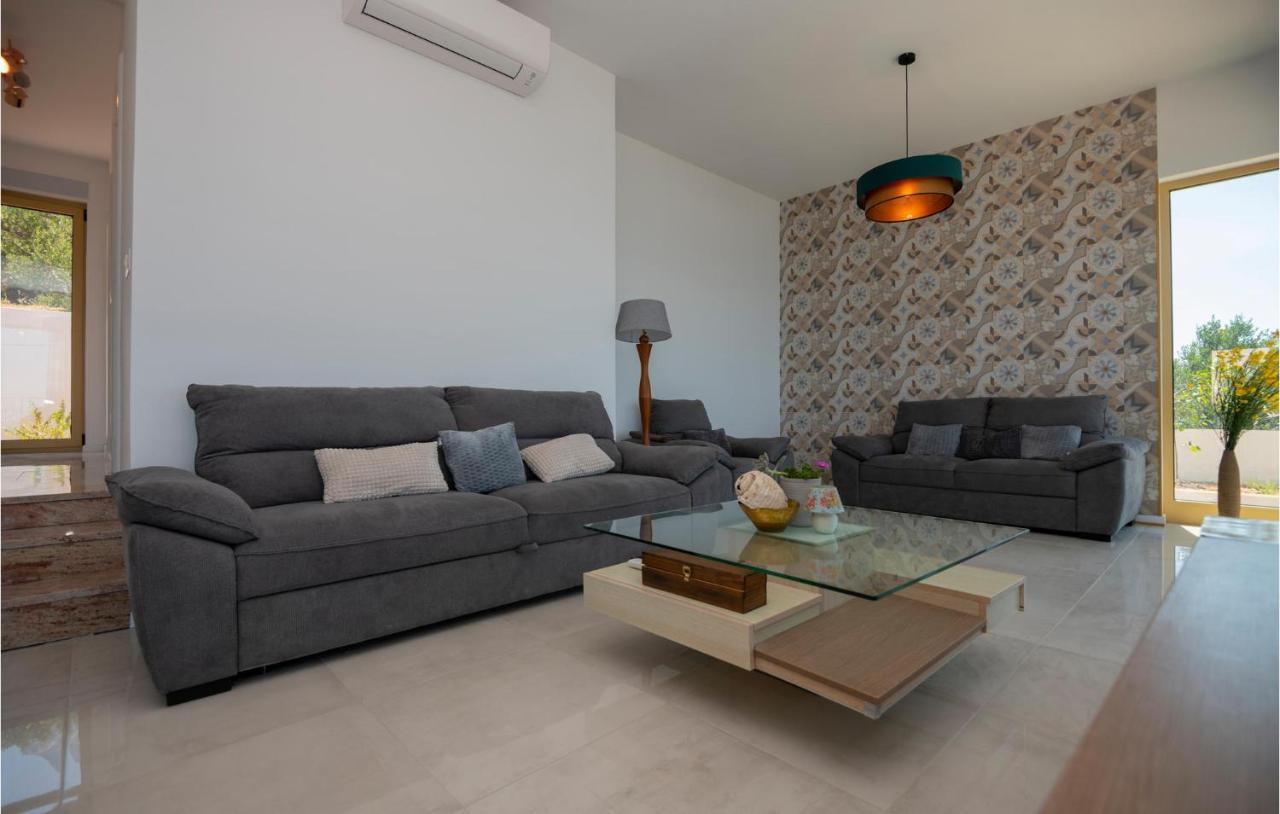 Holiday Home Villetta Belveder Baška Voda Buitenkant foto